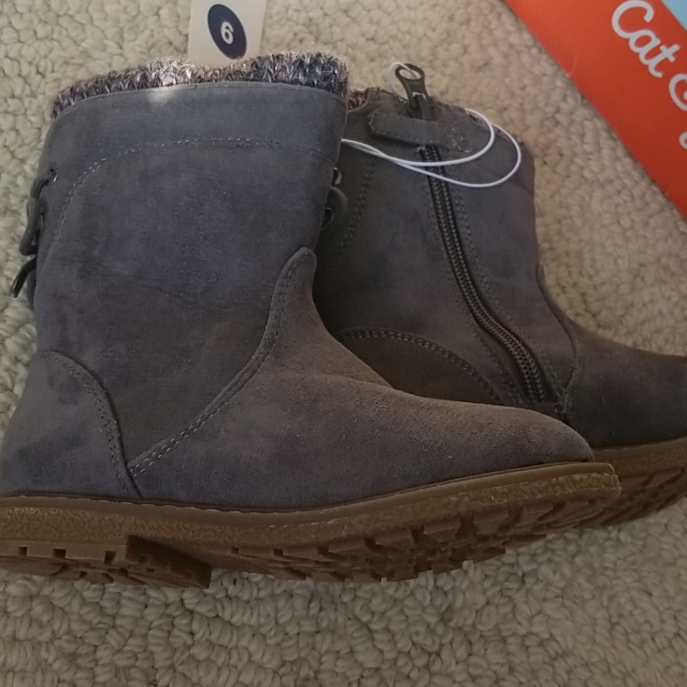 9 Grey Boot - Picture 8 of 8